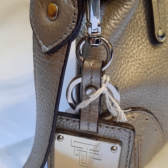 Handbag - Picture 5 of 6